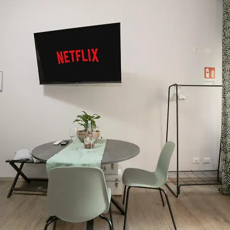 Monolocale - Ac - 1000 Mbps - Netflix Apartment Genoa